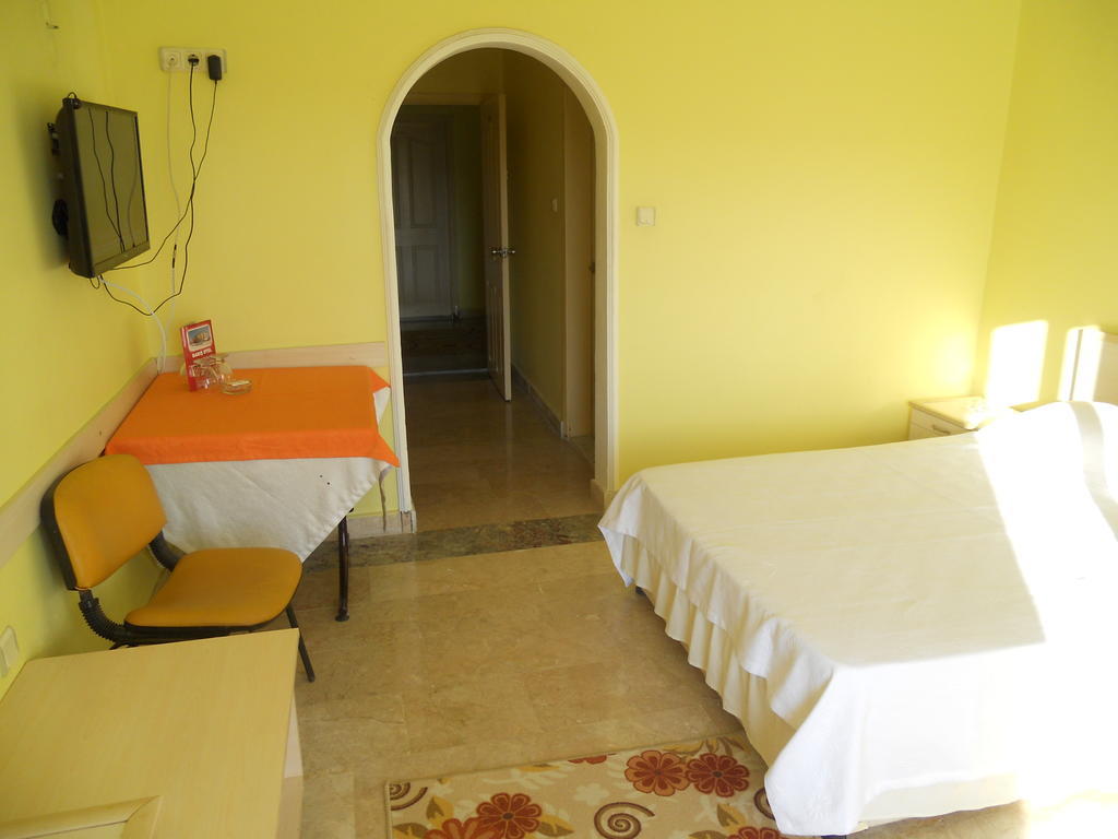 Baris Hotel Erdemli Extérieur photo
