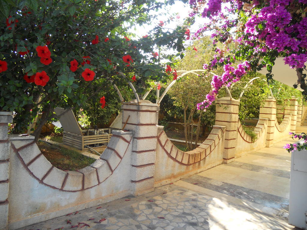Baris Hotel Erdemli Extérieur photo